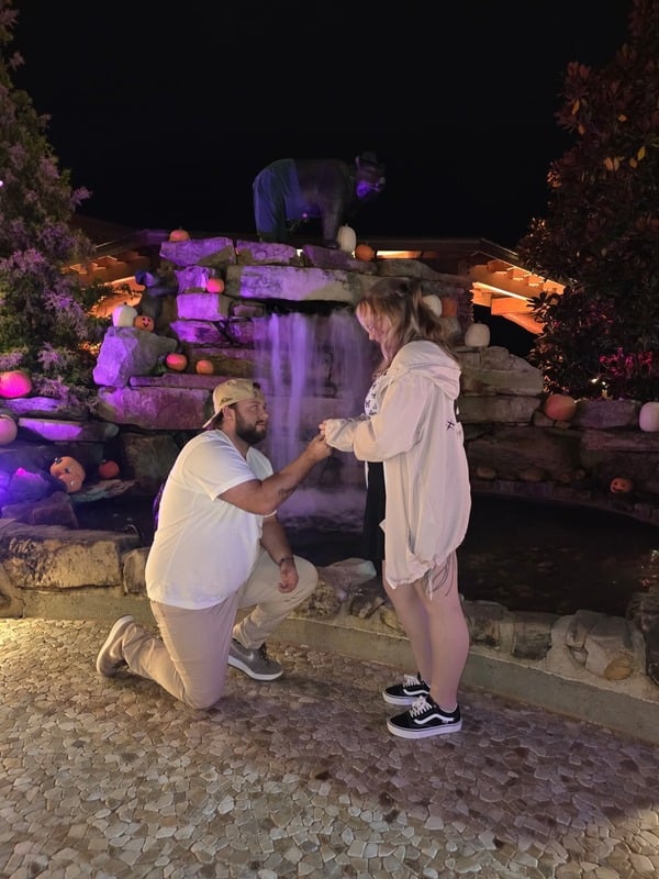 Hunter proposing to Sierra